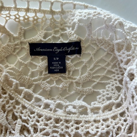 American Eagle Lace Crochet Tiered Cream Tank Top Size Small - Picture 6 of 9